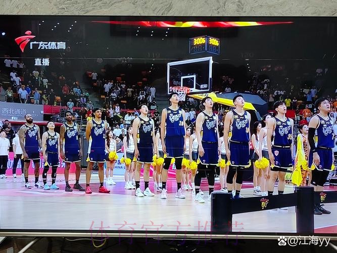 常规赛1月15日：广东东阳光VS上海久事 张镇麟集锦